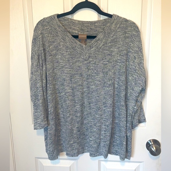 Chico’s Loose Fit Tee - Picture 1 of 3